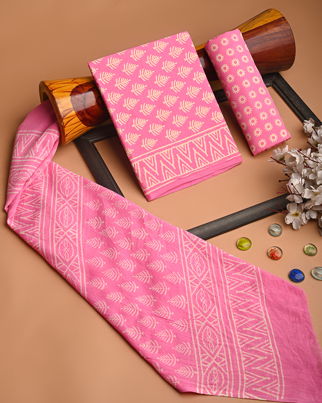 Premium Pink and White Discharge Print Cotton Suit With Cotton Dupatta (BSCOTMU13)