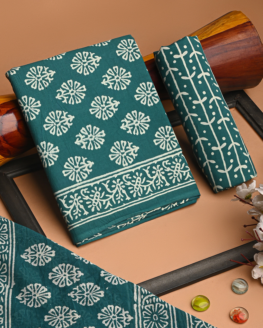 Tarditional Discharge Print Cotton Suit With Cotton Dupatta (BSCOTMU75)