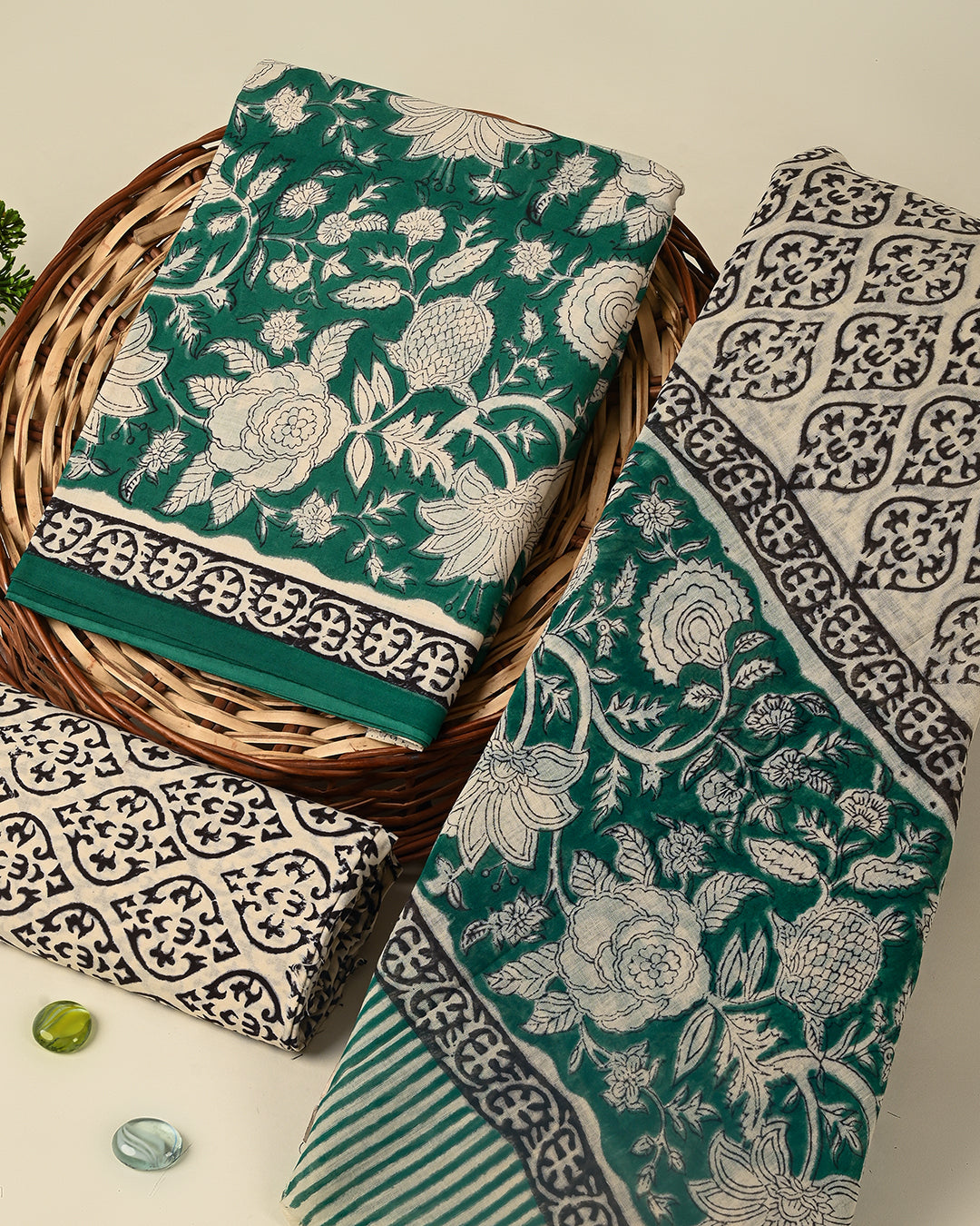 Premium Sanganeri Printed Cotton Suit With Cotton Dupatta (BSCOTMU99)