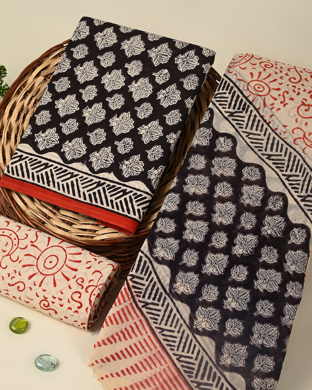 Traditional Sanganeri Printed Cotton Suit With Cotton Dupatta (BSCOTMU102)