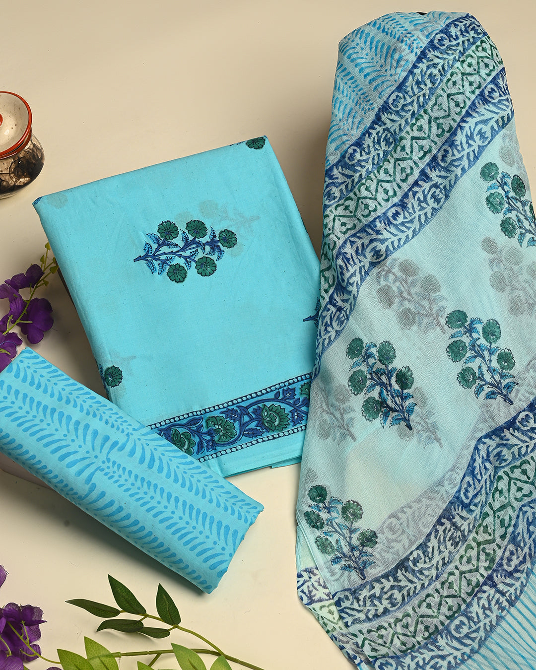 Premium Print Cotton Suit With Chiffon Dupatta (BSCOTCH40)