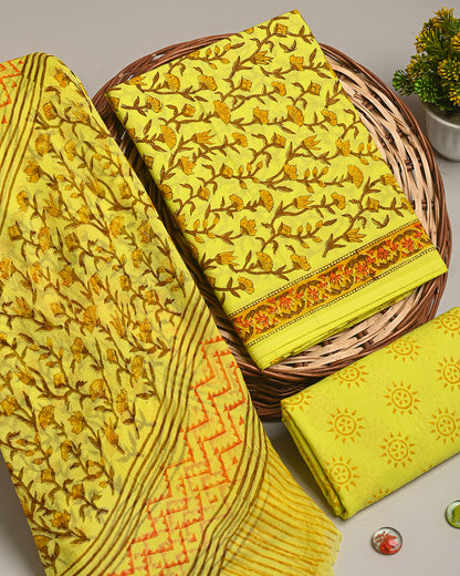 New Yellow Rapid Printed Cotton Suit With Chiffon Dupatta (CFCOTCH16)