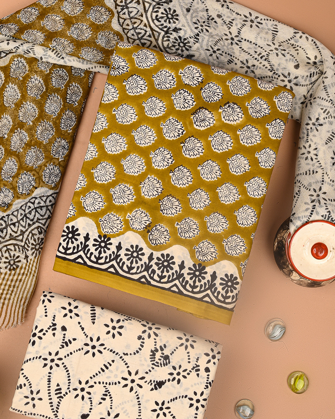 Premium Sanganeri Print Cotton Suit With Chiffon Dupatta (BSCOTCH41)