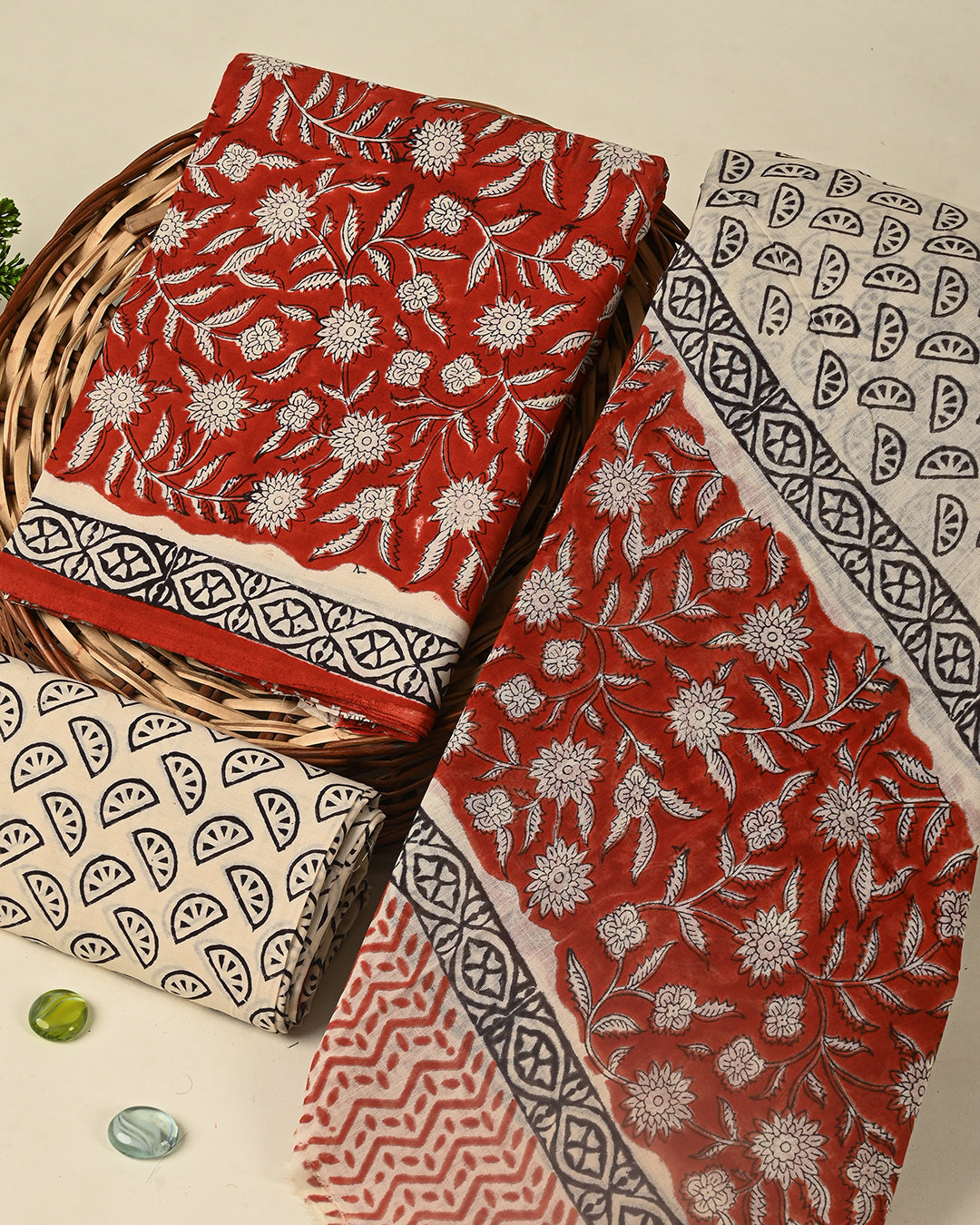 Premium Sanganeri Printed  Cotton Suit With Cotton Dupatta (BSCOTMU109)