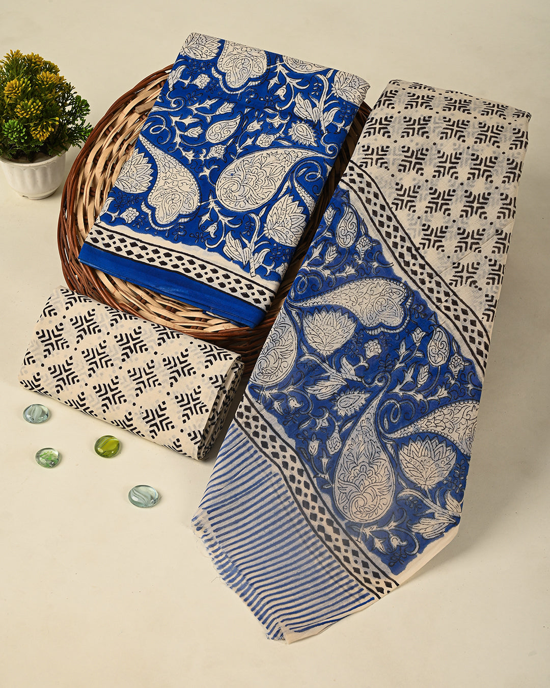 Premium Sanganeri Printed  Cotton Suit With Cotton Dupatta (BSCOTMU94)
