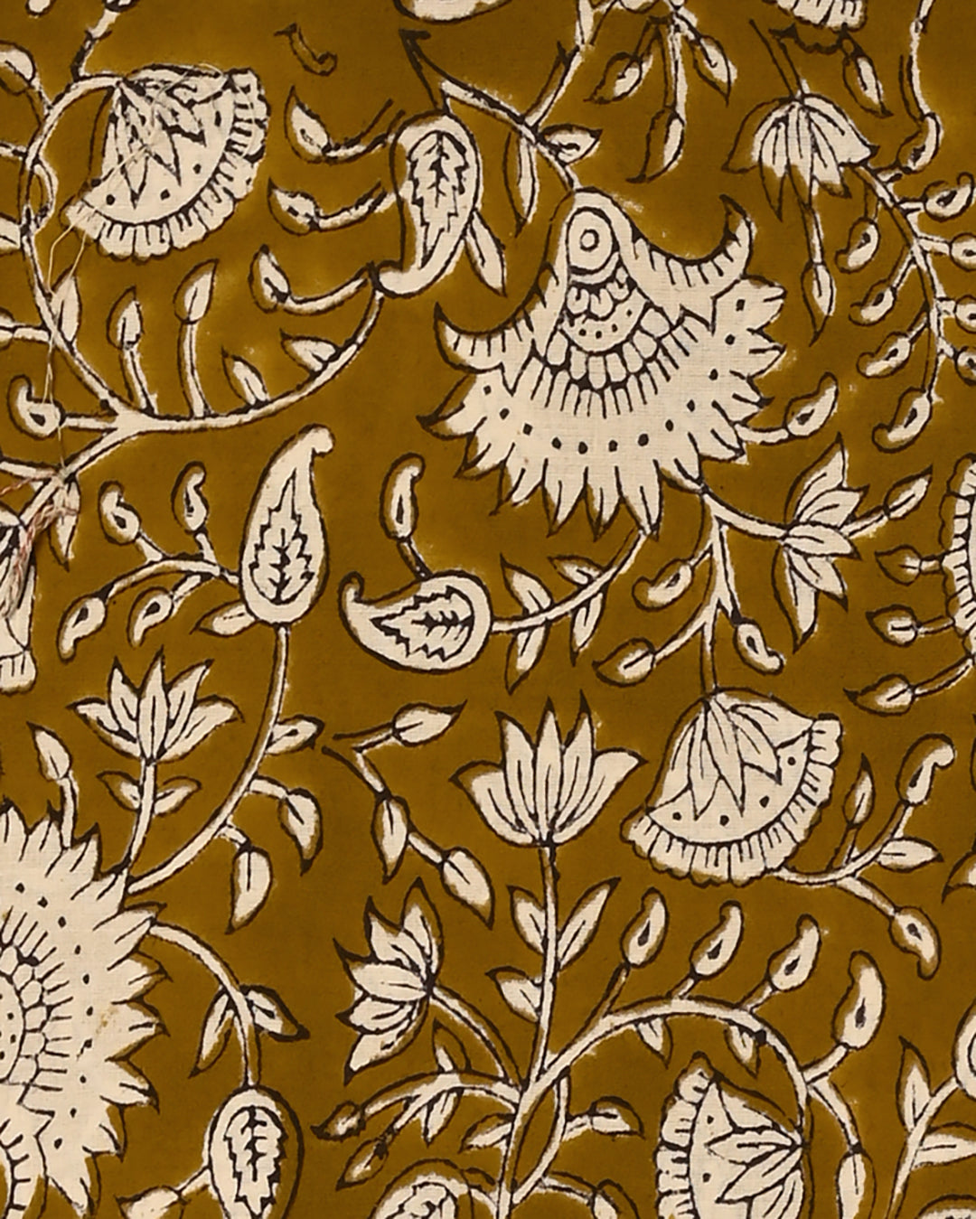 Traditional Sanganeri Printed  Cotton Suit With Cotton Dupatta (BSCOTMU113)