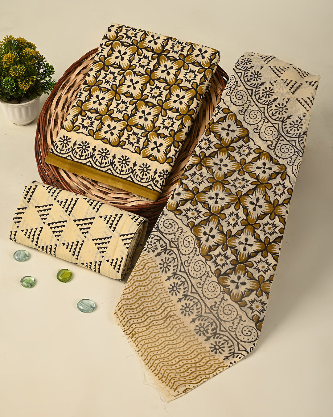 Premium  Sanganeri Printed  Cotton Suit With Cotton Dupatta (BSCOTMU116)