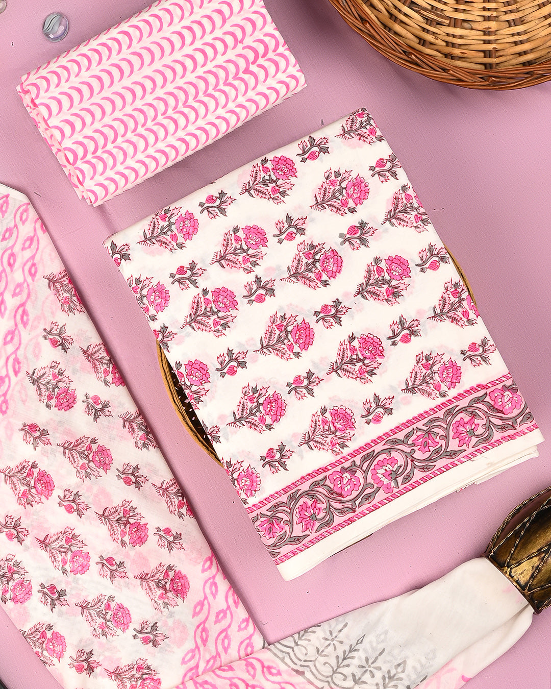 Elegant Sanganeri Printed  Cotton Suit With Cotton Dupatta (BSCOTMU117)