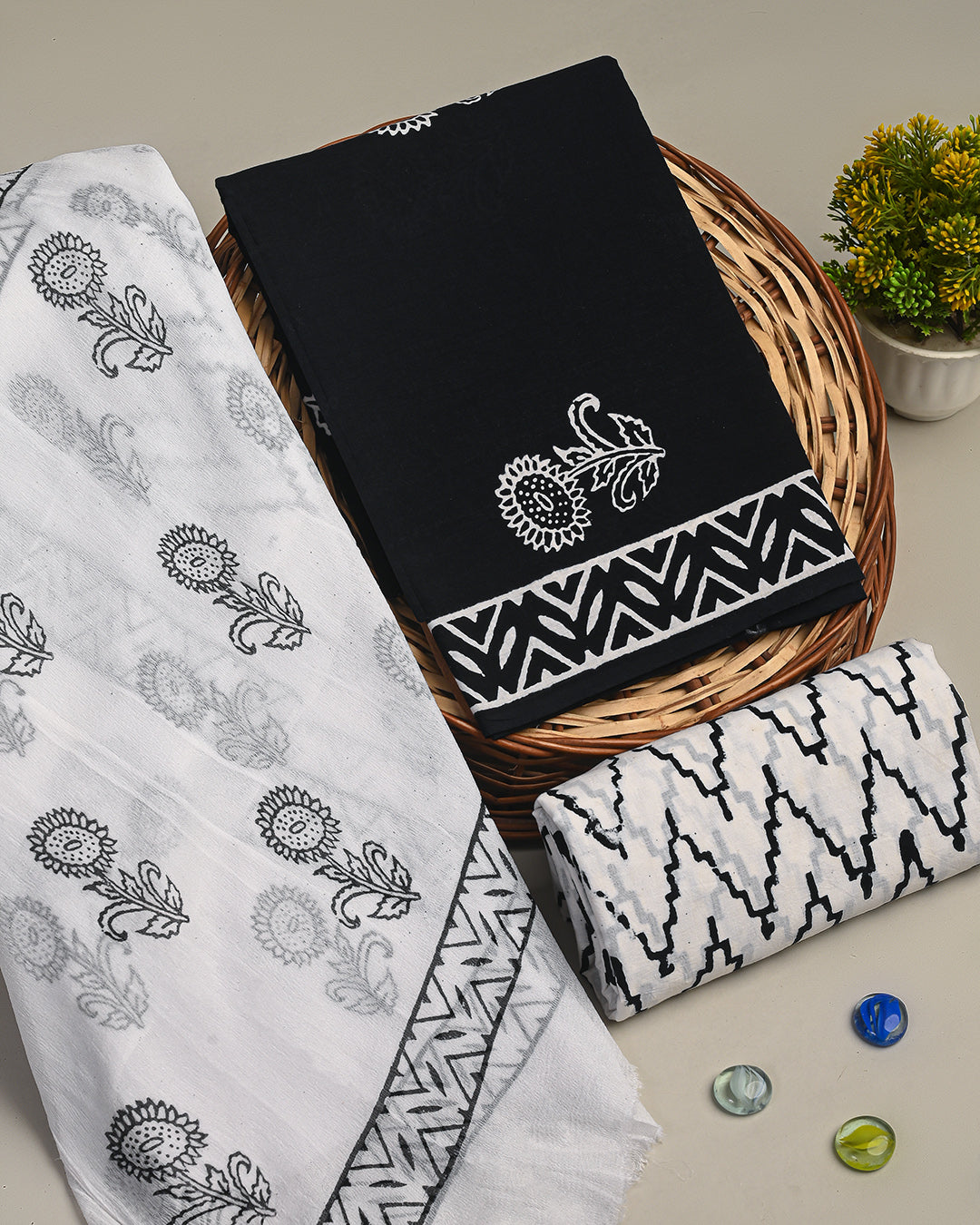 Premium White & black Hand Printed Cotton Suit With Chiffon Dupatta (BSCOTCH58)